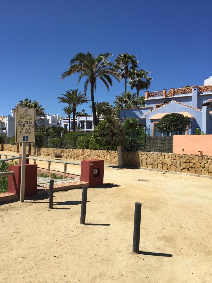 شقة La Perla De La Bahia, Urbanizacion Gran Lujo Bahia de Casares المظهر الخارجي الصورة