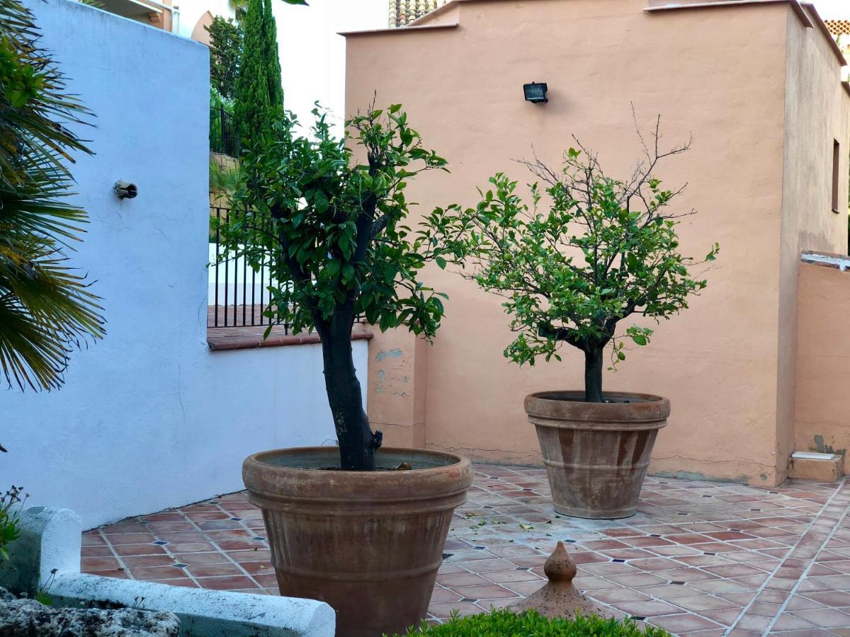 شقة La Perla De La Bahia, Urbanizacion Gran Lujo Bahia de Casares المظهر الخارجي الصورة